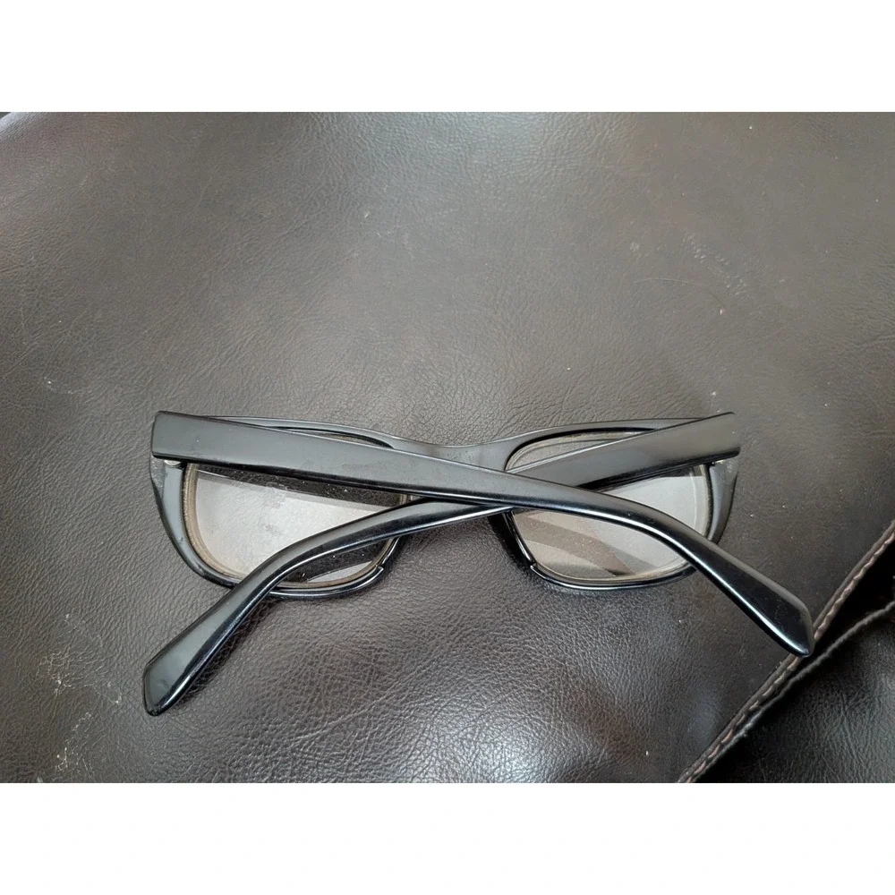 Vintage Universal Black Mens 5 3/4 Eye Glasses Frames 48-22
